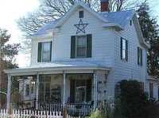 410 Oak St, Blackstone, VA 23824