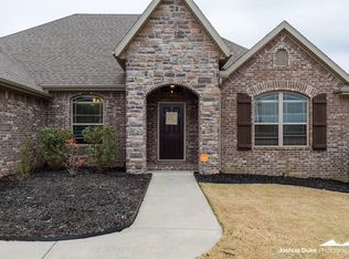 3721 E Lexus Dr, Fayetteville, AR 72764