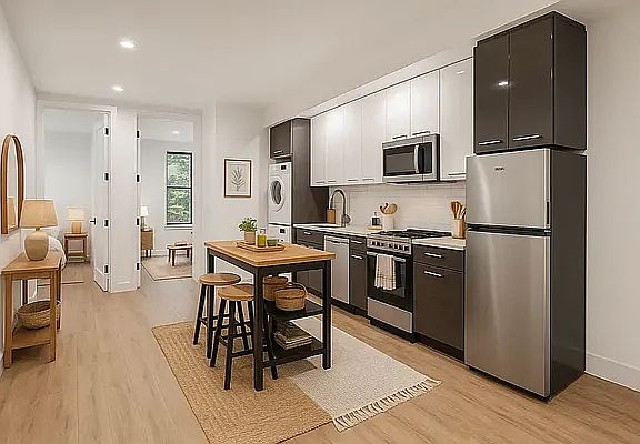 2nd image of 302 5th St #2C