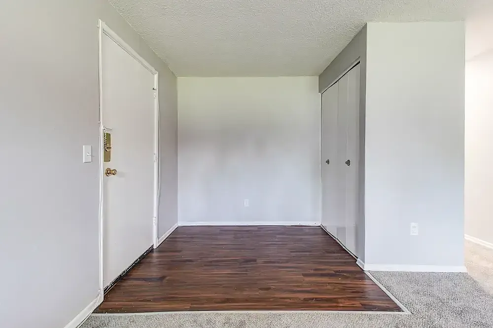 North Dohr Apartments — Photo 1