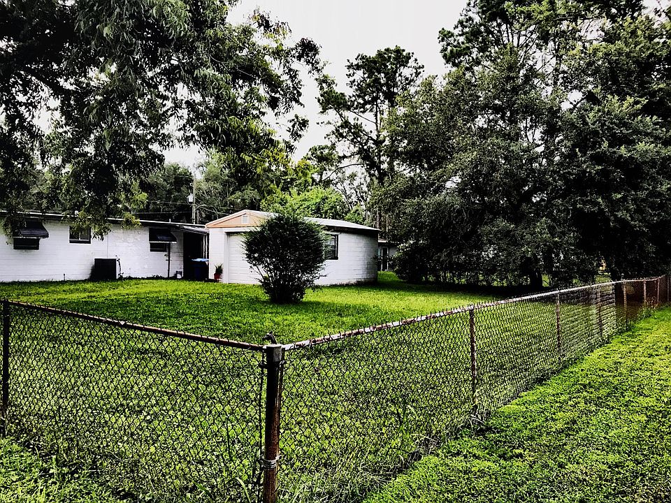 1st image of 6303 Lobelia St