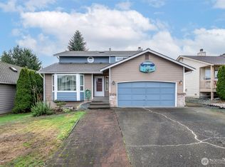 1211 SW 346th St, Federal Way, WA 98023