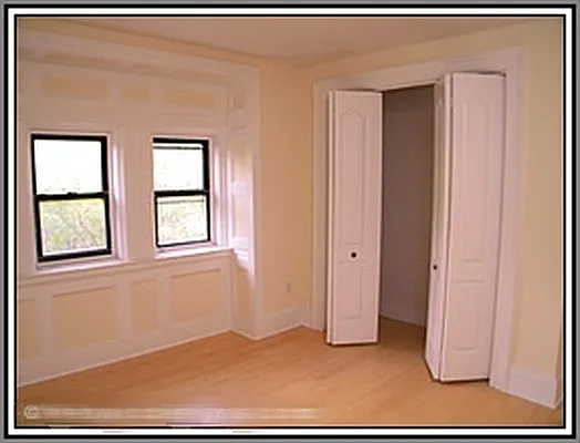 Rented by R New York | media 24