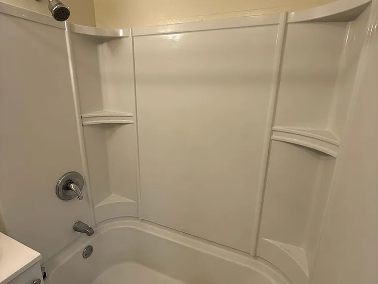 Olive Terrace Apartments — Photo 40
