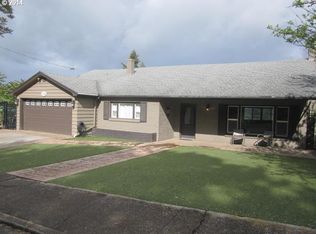 1152 SE Hawthorne Dr, Roseburg, OR 97470