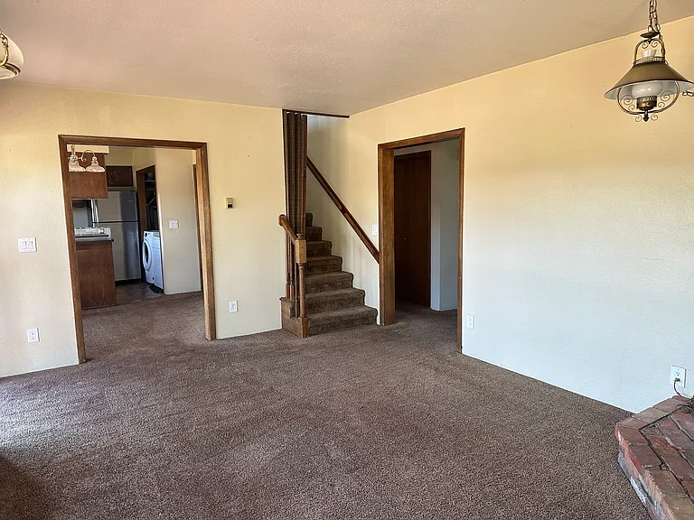 760 Conifer Cir — Photo 9