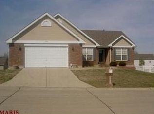 1905 Cairo Dr, Festus, MO 63028