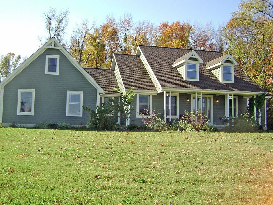 1st image of 110 Fox Den Ct