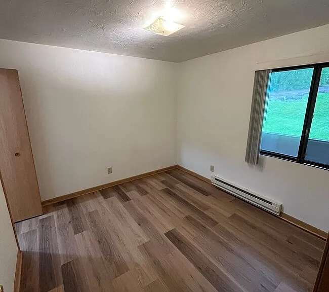 1101-1121 Macarthur Rd #9 — Photo 16