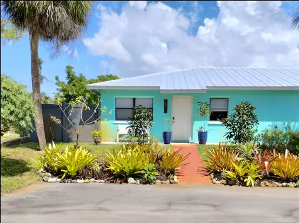 2875 Van Buren Ave, Naples, FL 34112