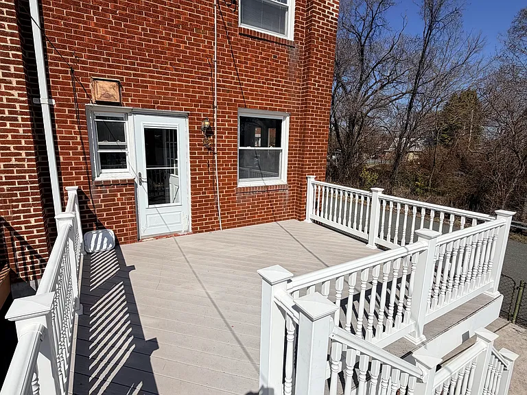 1903 Quentin Rd — Photo 3