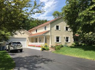 3158 Winterberry Dr, West Bloomfield, MI 48324