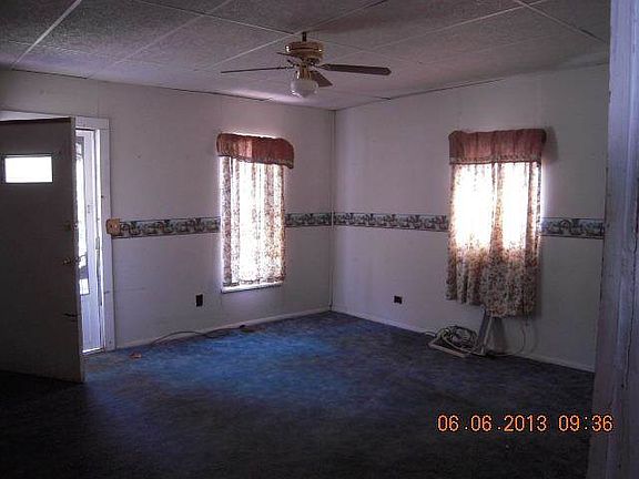4th image of 710 Washington St