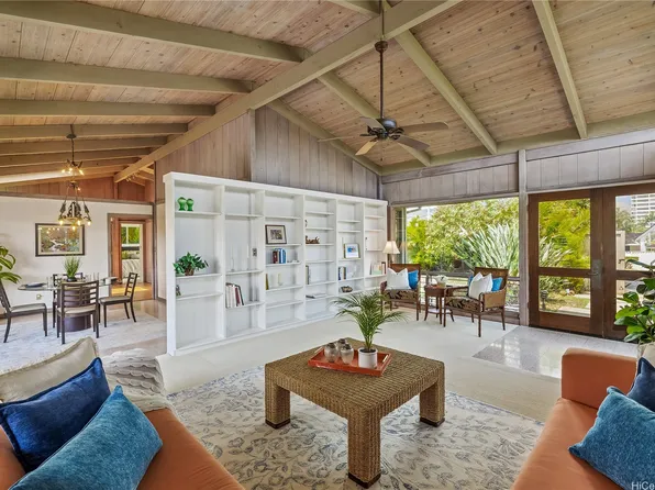 4303 Koae Pl, Honolulu, HI 96816