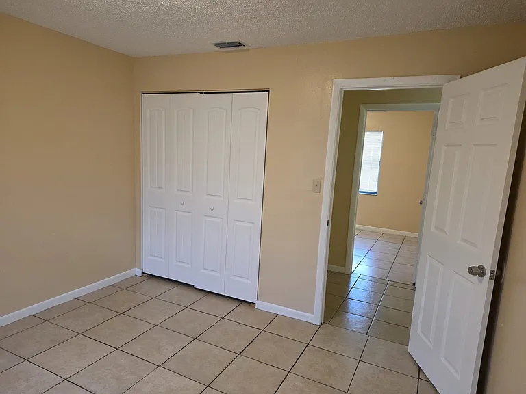 3421 Whittier St #B — Photo 9