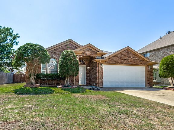 2nd image of 3917 Escoba Dr