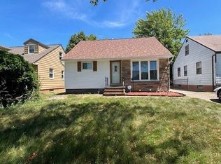 3905 Jo Ann Dr, Cleveland, OH 44122