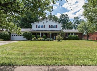 543 Meadow Ln, Versailles, KY 40383