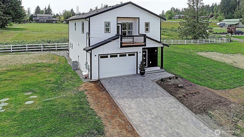 5th image of 1458 Larkspur Lane