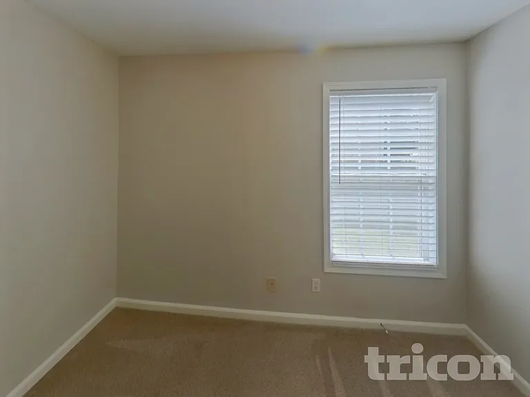 9635 Poole Rd — Photo 13