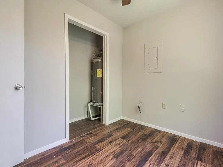 246B W McFarland St #246B — Photo 9