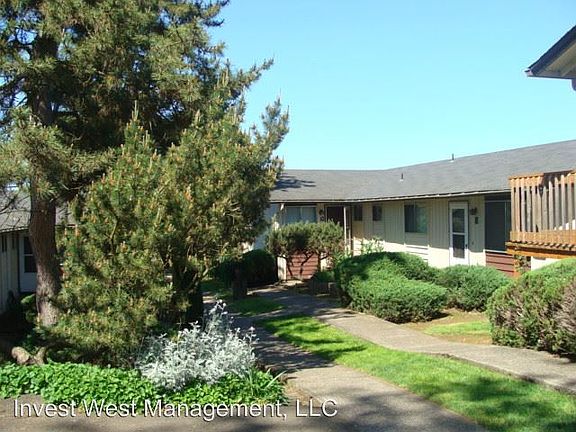 4th image of 3116 Kauffman Ave