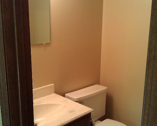 3rd image of 512 SW Parkwood Dr