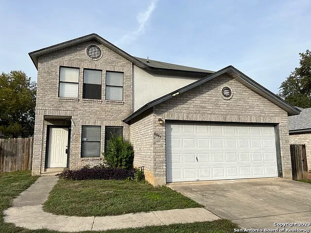 3 bed, 2.5 bath, 1698 sqft, $1,700 — Photo 2