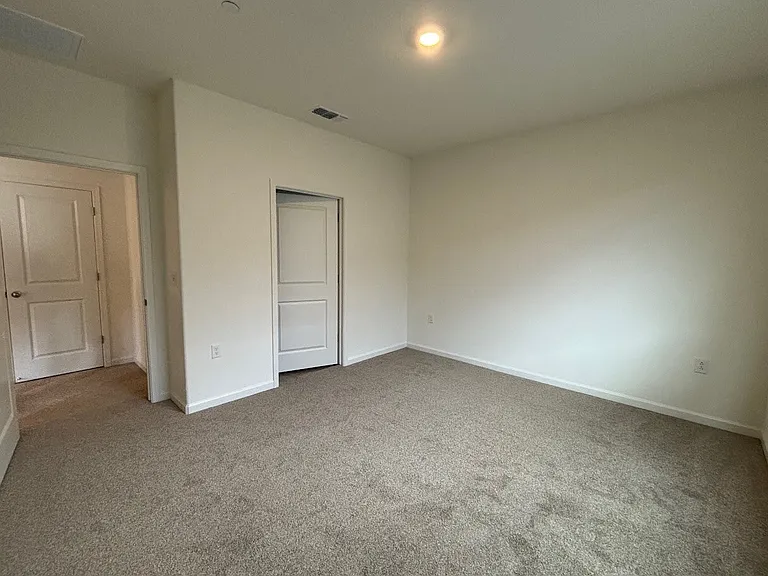 476 Pismo Dr — Photo 13