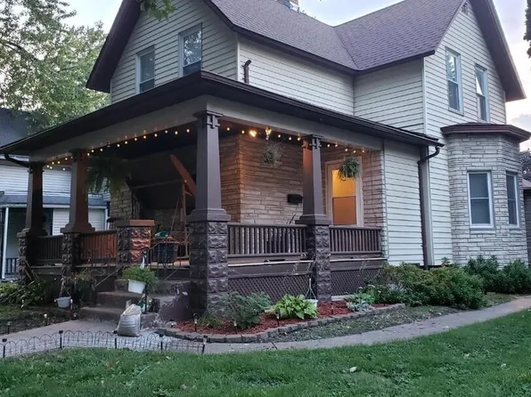 2222 W 1st St, Davenport, IA 52802