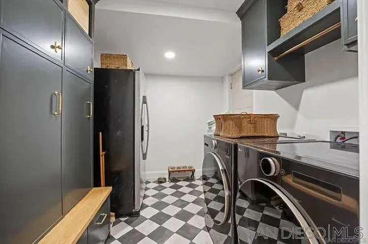 3641 Mount Aclare Ave — Photo 26