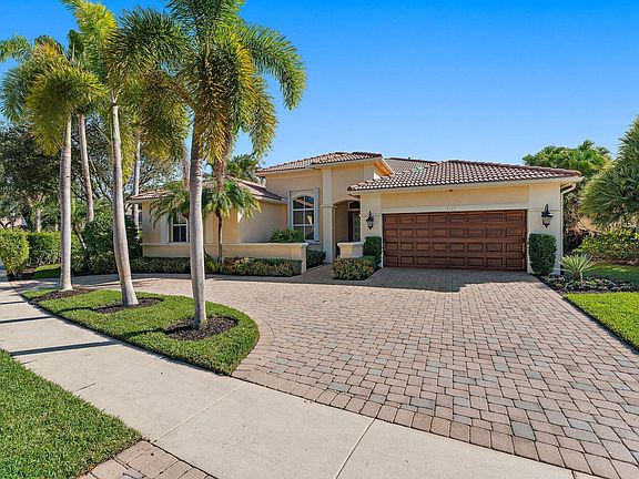 2nd image of 107 Sedona Way