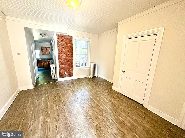 42 S Ann St #2 — Photo 10