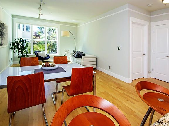 2nd image of 270 Valencia St APT 305