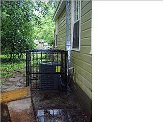 2nd image of 187 Treehaven Dr