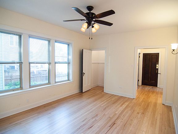 3rd image of 2921 N Whipple St APT 2W