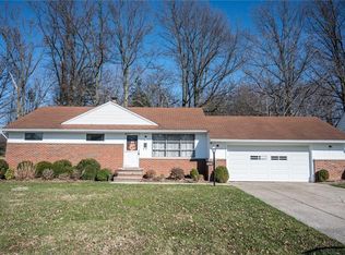 1889 Skyline Dr, Richmond Heights, OH
