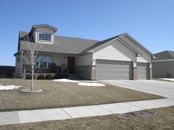 1st image of 59 Monarch Ln