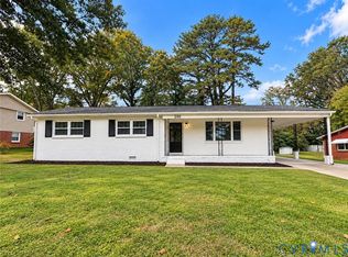 200 Jade Rd, North Chesterfield, VA 23236