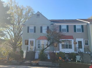 1483 Chatham Ct, Crofton, MD 21114