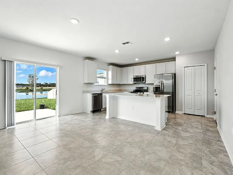 1493 Brentwood Dr — Photo 14