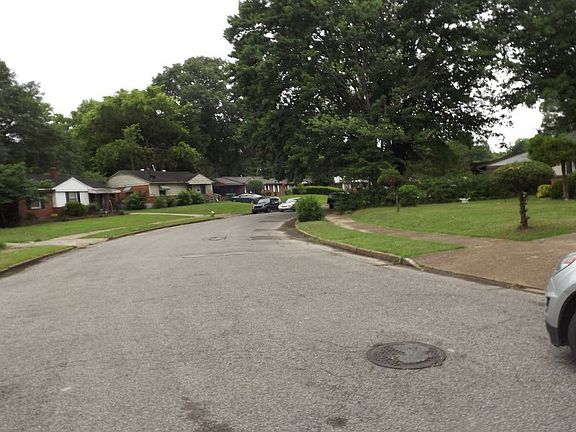5th image of 1701 Baine Ave