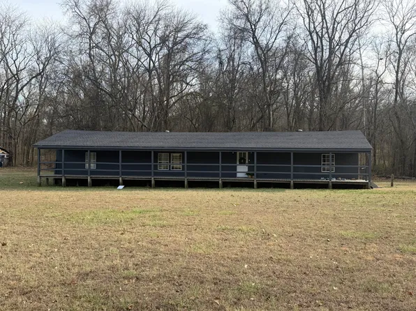 25 Two Springs Ln, Batesville, AR 72501