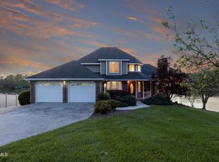 248 Cross Anchor Pl, Piney Flats, TN 37686