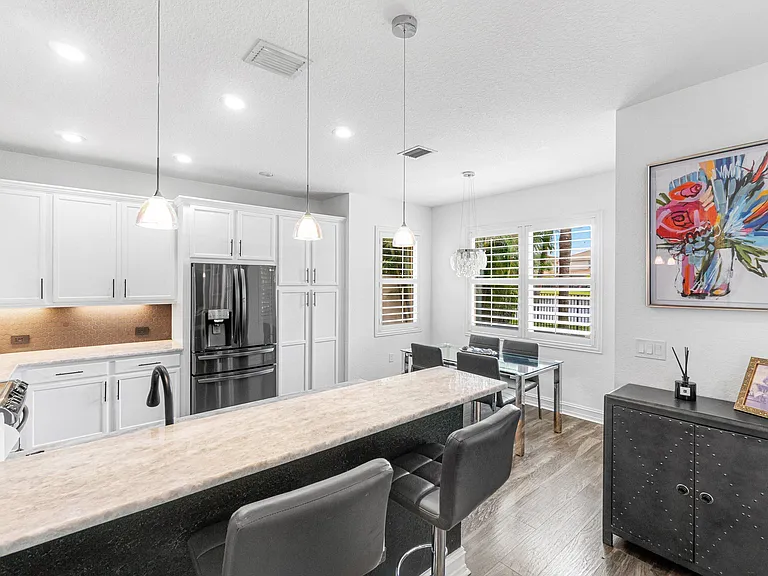 8300 Calabria Lakes Dr — Photo 16