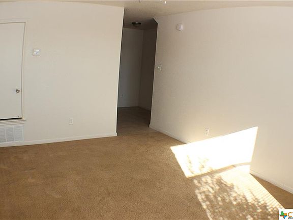 3rd image of 3403 Atkinson Ave APT C