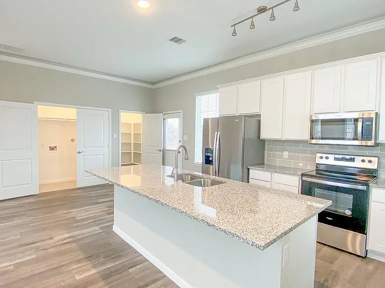 Lakeside Conroe — Photo 44