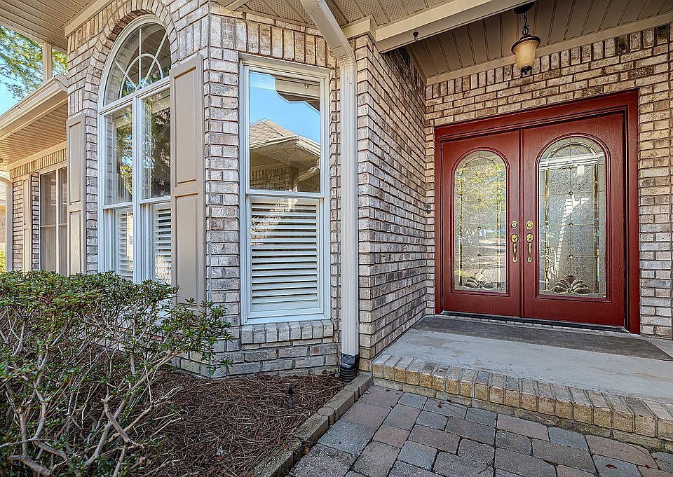 Double Pella Door Entry 