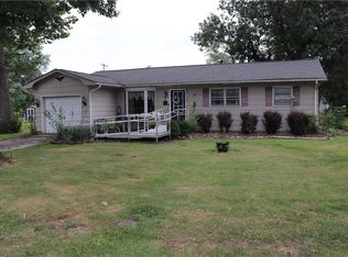 108 Chestnut St, Danville, IL 61832