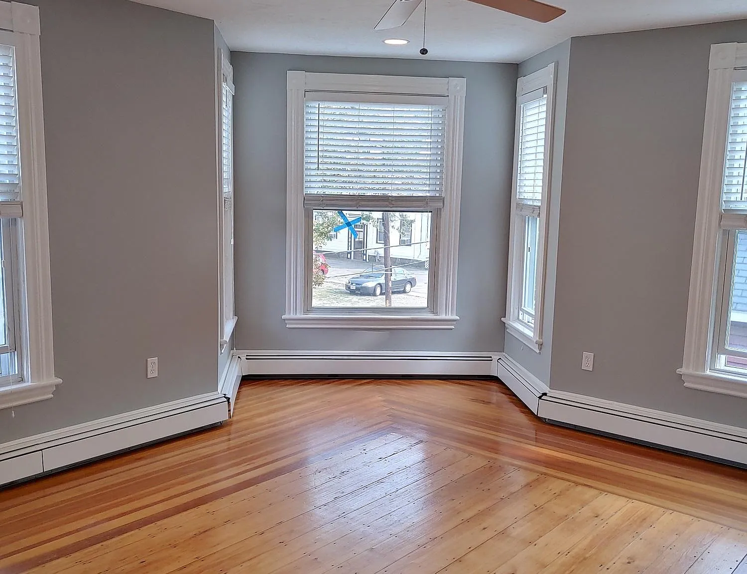 2 bed, 1.5 bath, 1000 sqft, $2,600 — Photo 2